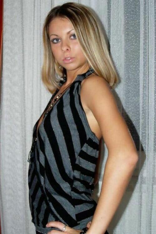 Проститутка и Индивидуалка Света у метро Комендантский проспект СПб