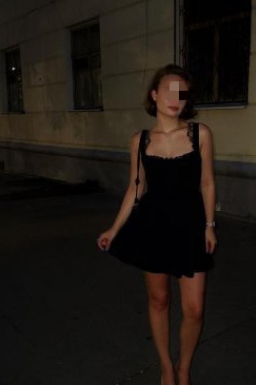 Проститутка и Подружка Танечка у метро Озерки Питера