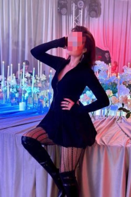 Проститутка и Подружка Танечка у метро Озерки Питера