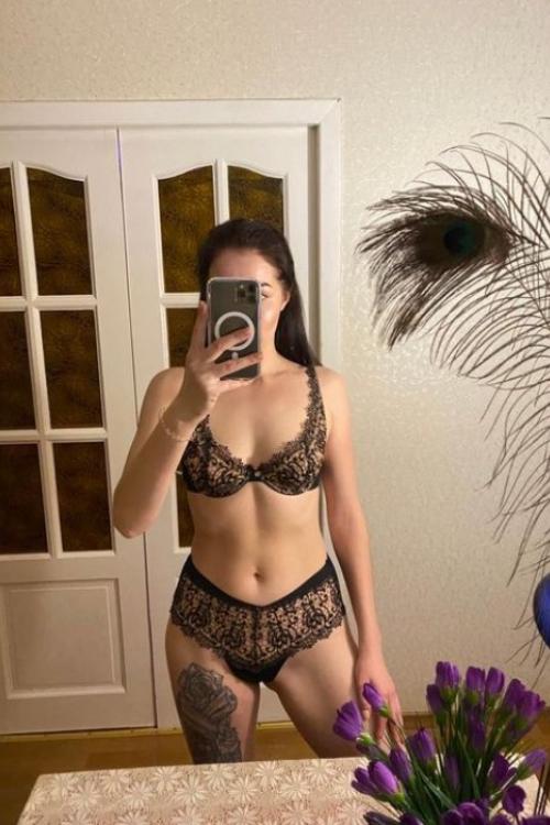 Проститутка и Индивидуалка Марина у метро Проспект Просвещения СПб