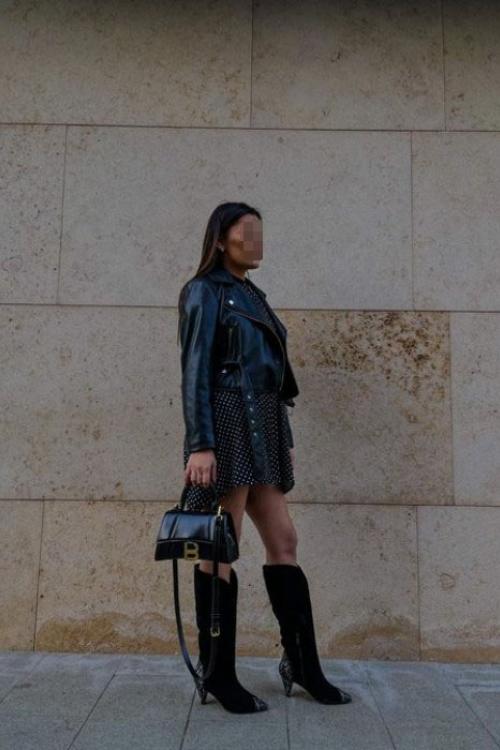 Проститутка и Индивидуалка Арина у метро Площадь Мужества СПб