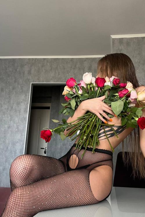 Проститутка и Индивидуалка Ева у метро Сенная площадь Питера