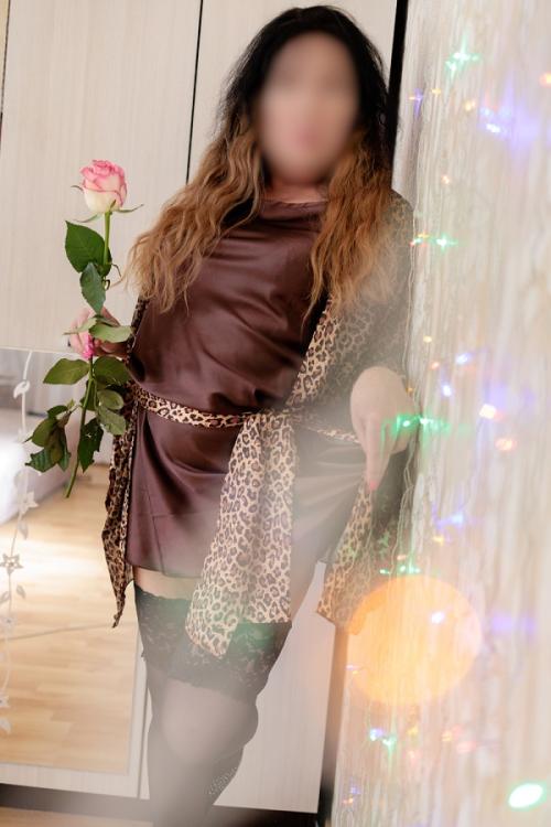 Проститутка и Индивидуалка Рита у метро Проспект Славы в Питере