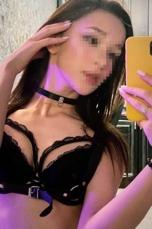 Проститутка Милка у метро Ленинский проспект Питера