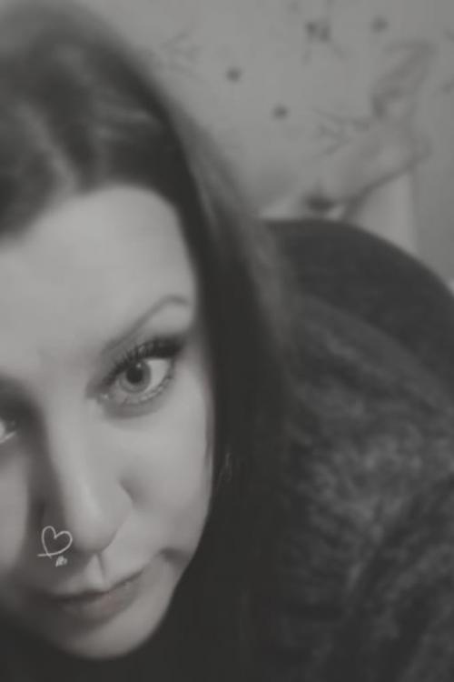 Проститутка Ульяна у метро Купчино Питера